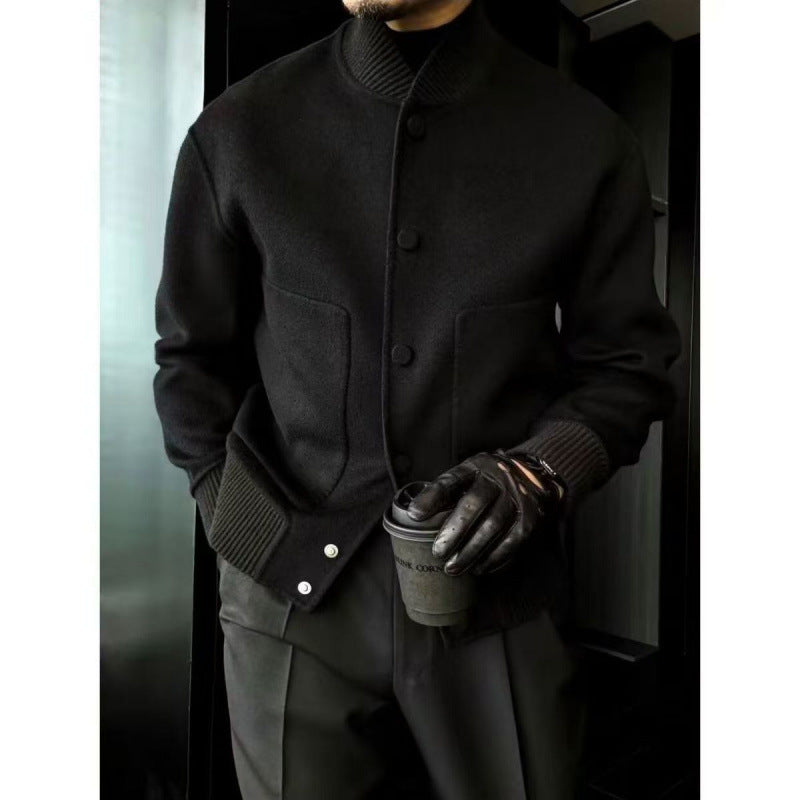Chaqueta de abrigo moderna con cuello alto de color liso que combina con todo
